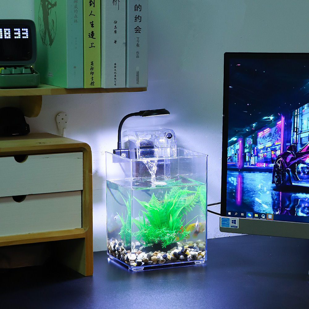 Set di acquari da tavolo USB-f - Aquarium Goldfish recensione e prezzo
